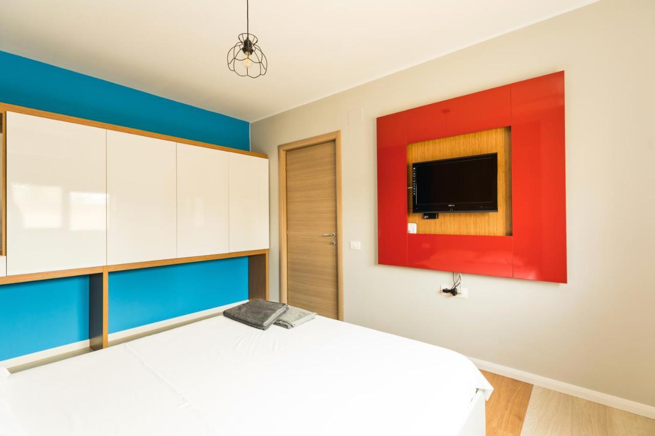 Aty Apartament Navodari Bagian luar foto