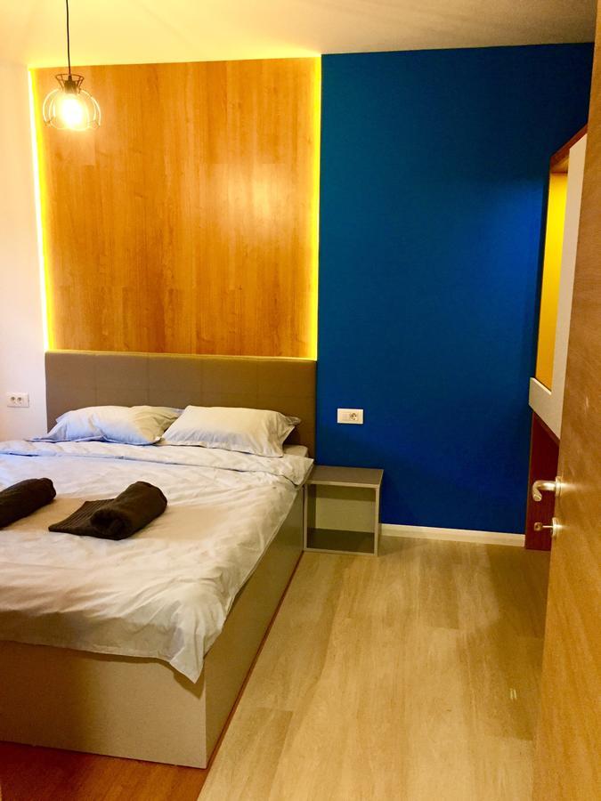 Aty Apartament Navodari Bagian luar foto