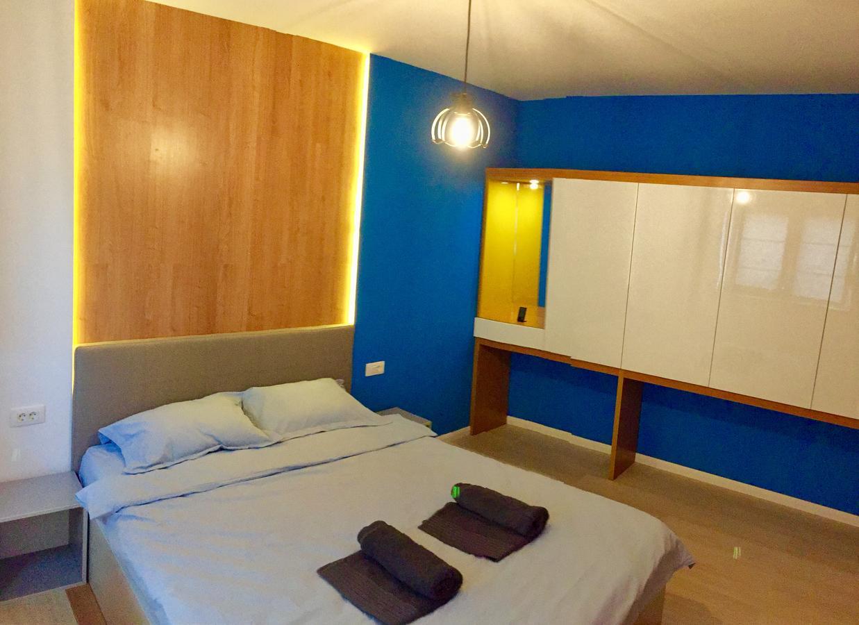 Aty Apartament Navodari Bagian luar foto