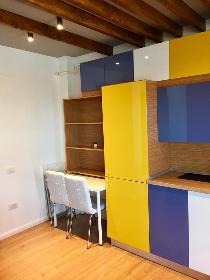 Aty Apartament Navodari Bagian luar foto